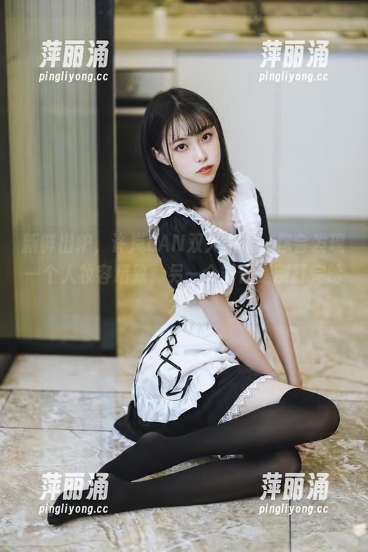 许岚LAN 新鲜出炉,许岚LAN双人合集,你会发现一个人妆容精致,另一个却像是刚打完哈欠。