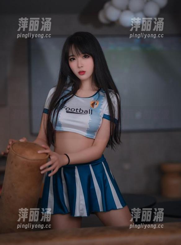 轩萧学姐 有谁能抵挡得了轩萧学姐七月竞泳的水波纹?套图一探究竟!