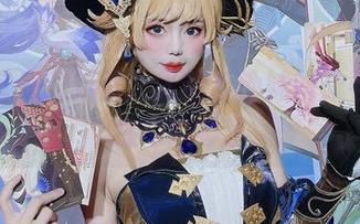 雪猫带来的新货：最新吉他妹妹，看来要练习翻琴了