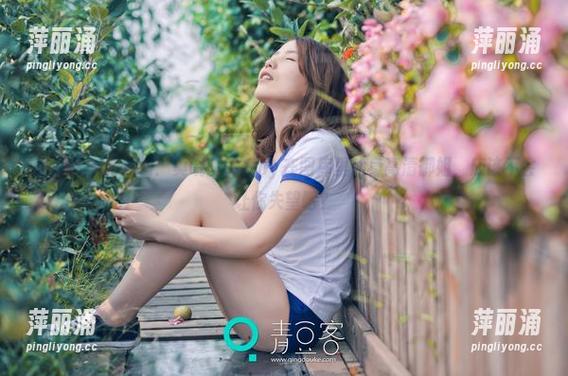 青豆客-莫晓茜sunny 青豆客 - 向我看:莫晓茜sunny在图库里化身高清御姐,应该不会让你失望吧?